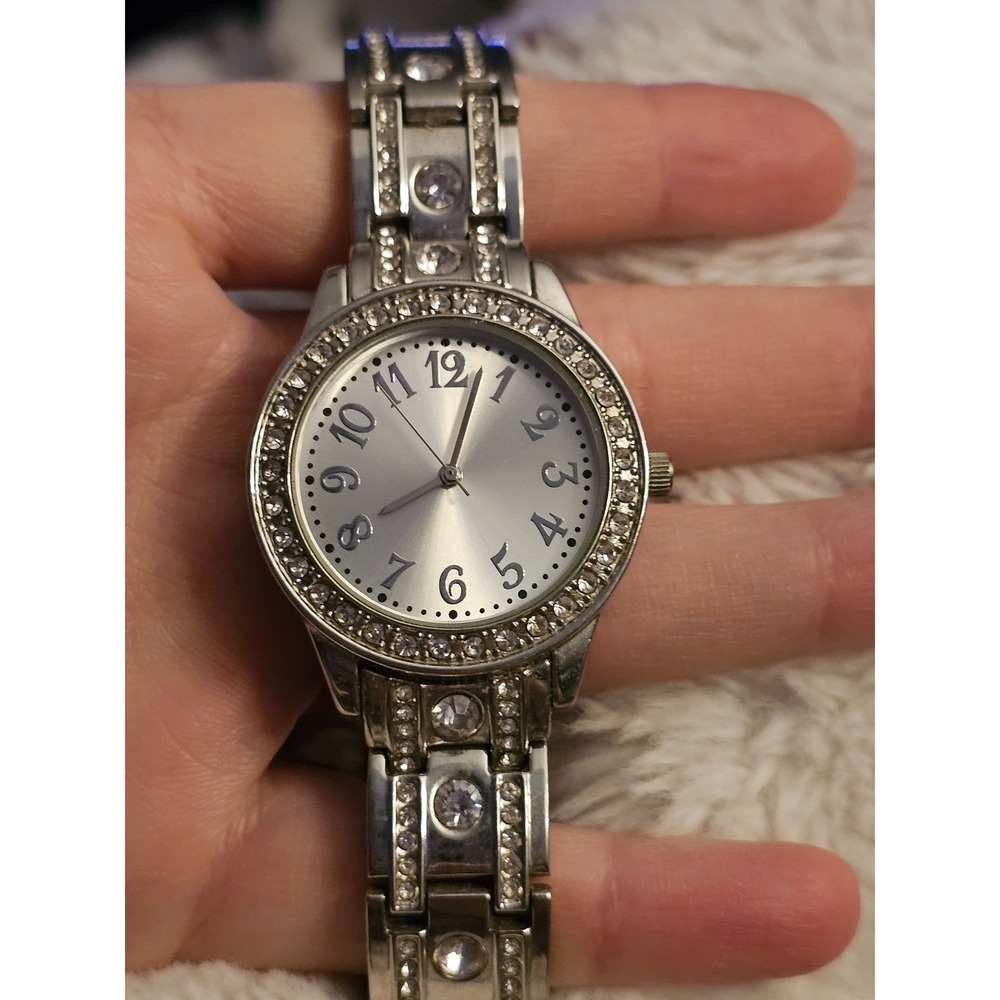 FMD Womens Silver Tone Crystal Bezel Link Bracelet Watch FMDWS153 1712